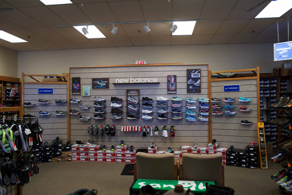 94 Sports Browns shoes freeport il for Trend in 2022