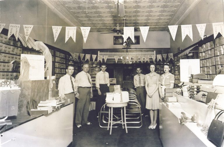 Our Browns Brown�s Shoe Fit Co. Freeport, IL Our Browns Brown�s Shoe Fit Co. Freeport, IL